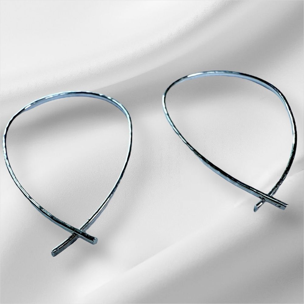 STERLING SILVER HAMMERED HOOP EARRINGS – WOMEN’S TEARDROP DESIGN